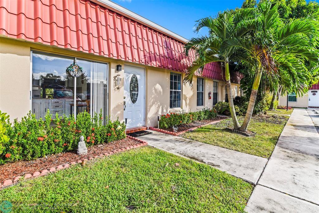 Photo of 888 Worcester Ln 888 in Lake Worth, FL