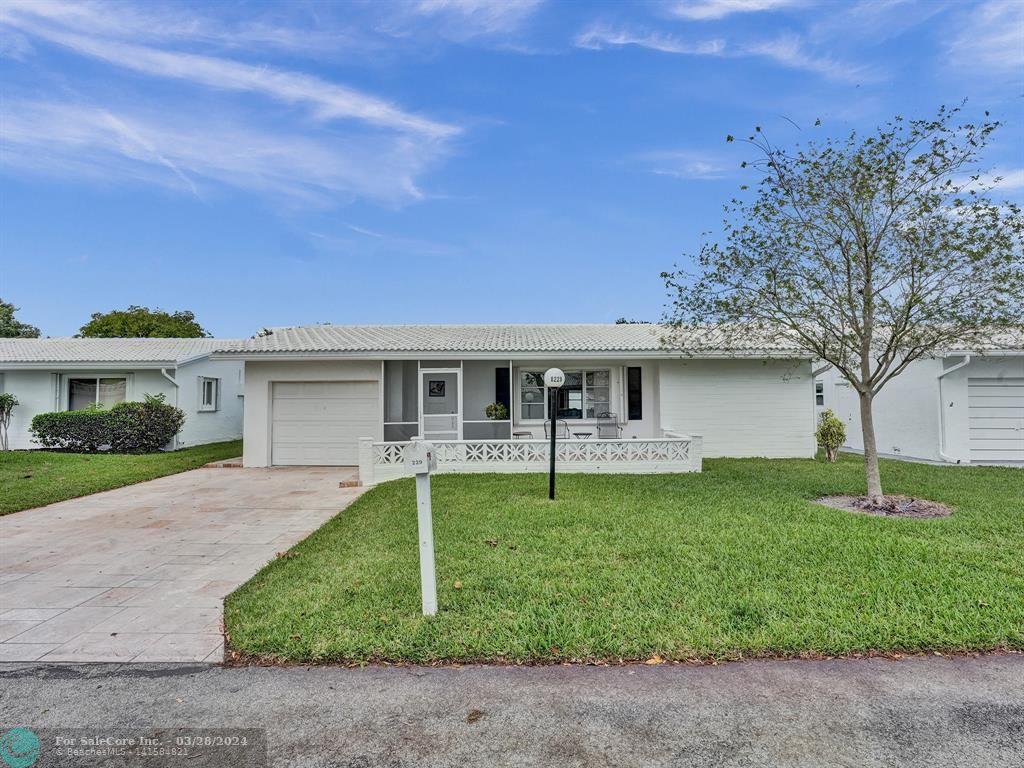 Photo of 8229 NW 14th St in Plantation, FL