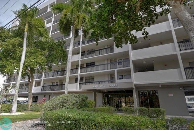 Photo of 4800 Bayview Dr 503 in Fort Lauderdale, FL