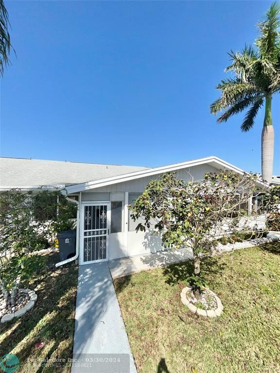 Photo of 3429 Christopher St in West Palm Beach, FL