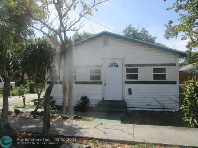 Photo of 1116 10th St in West Palm Beach, FL