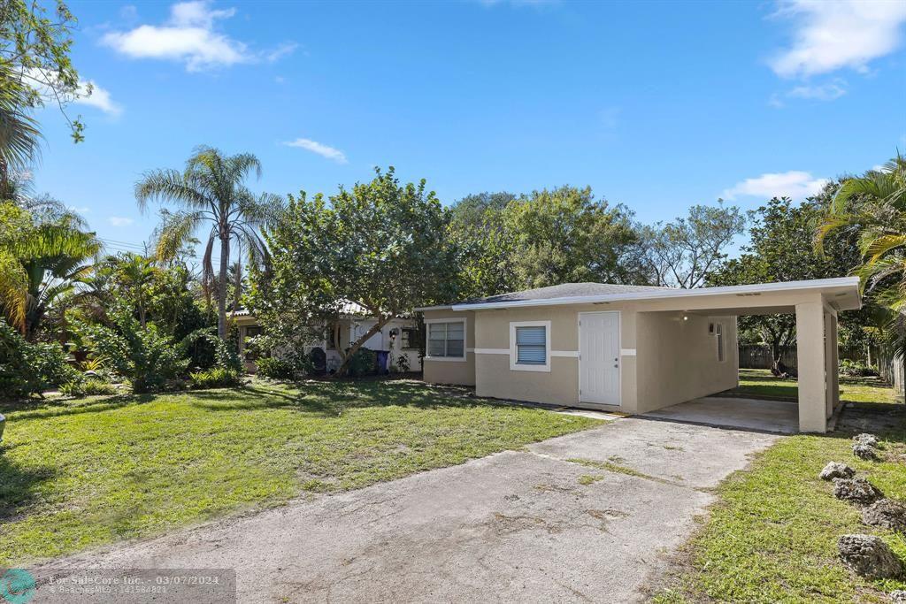 Photo of 1409 NW 7th Ave in Fort Lauderdale, FL