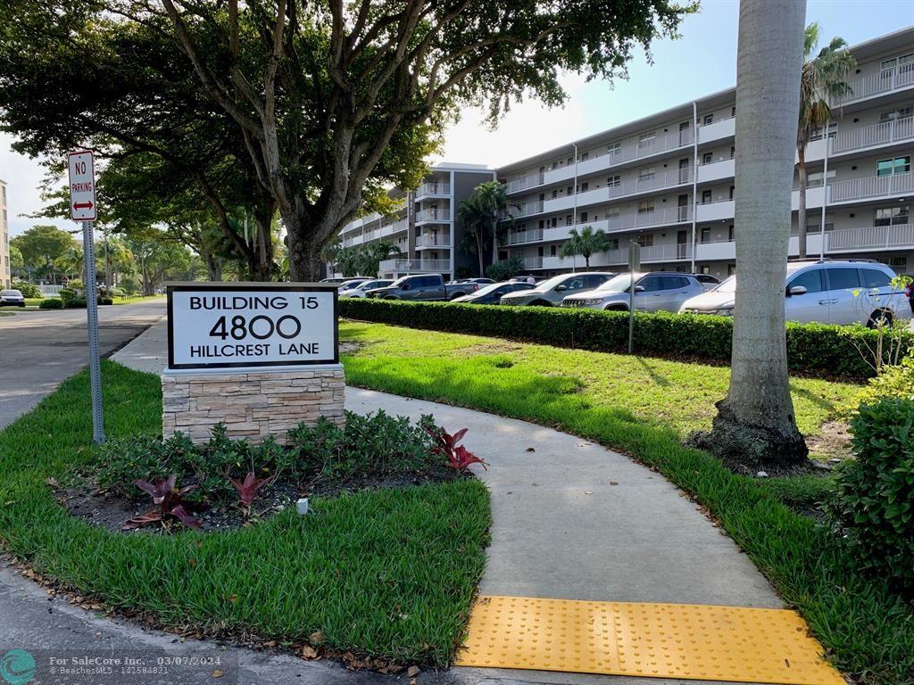Photo of 4800 Hillcrest Ln 407 in Hollywood, FL