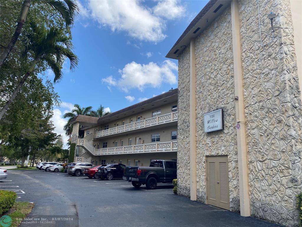 Photo of 5100 NW 35th St 306 in Lauderdale Lakes, FL