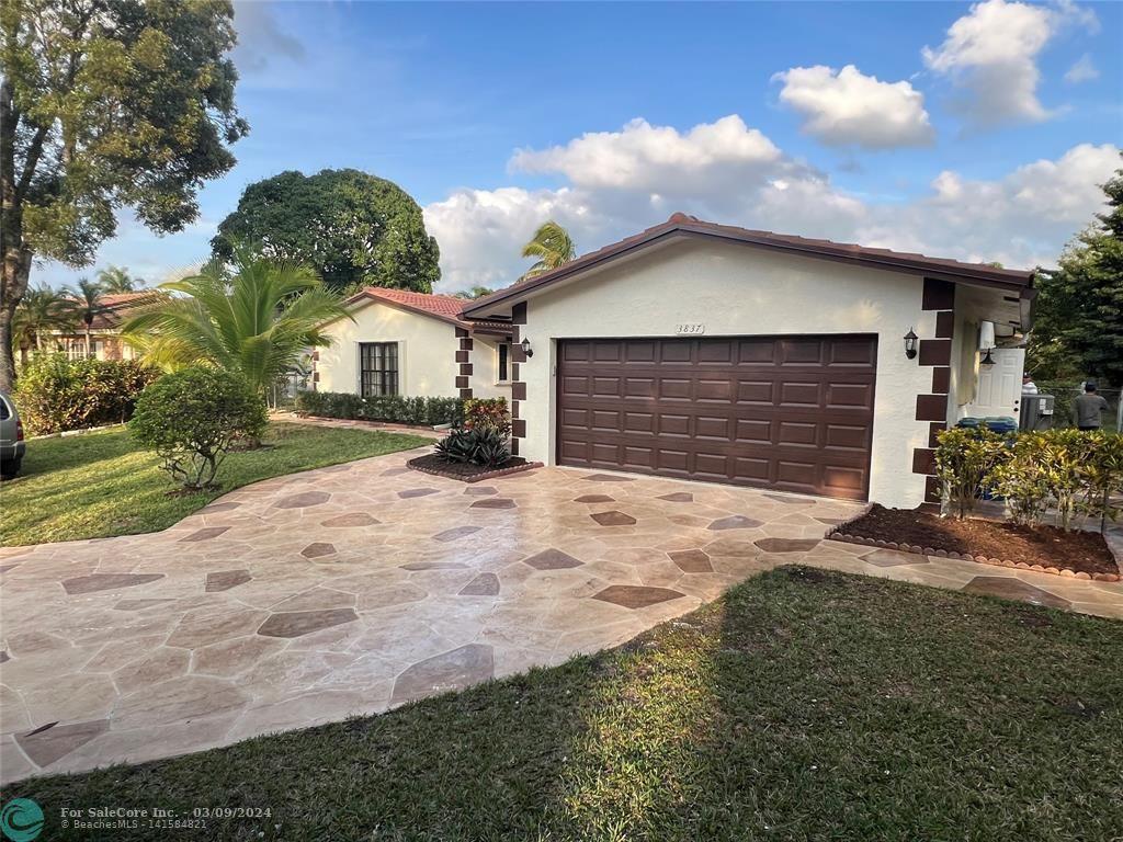 Photo of 3837 NW 82nd Wy in Coral Springs, FL
