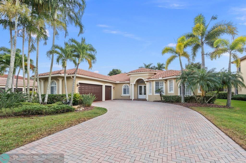Photo of 4641 SW Long Bay Dr in Palm City, FL