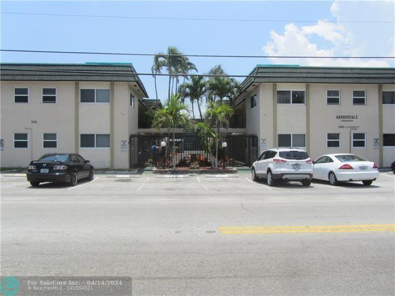 Photo of 1000 SE 15th St 202 in Fort Lauderdale, FL
