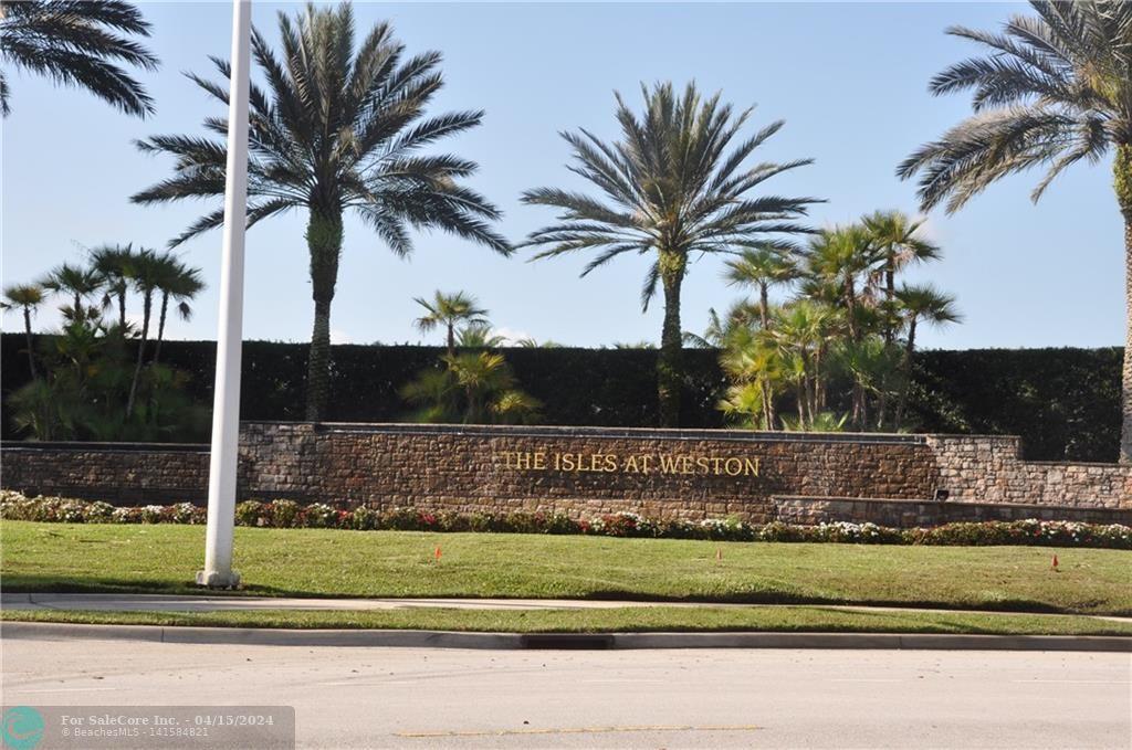 Photo of 19496 S Whitewater Ave in Weston, FL