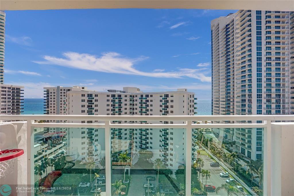 Photo of 3000 S Ocean Dr 1510 in Hollywood, FL