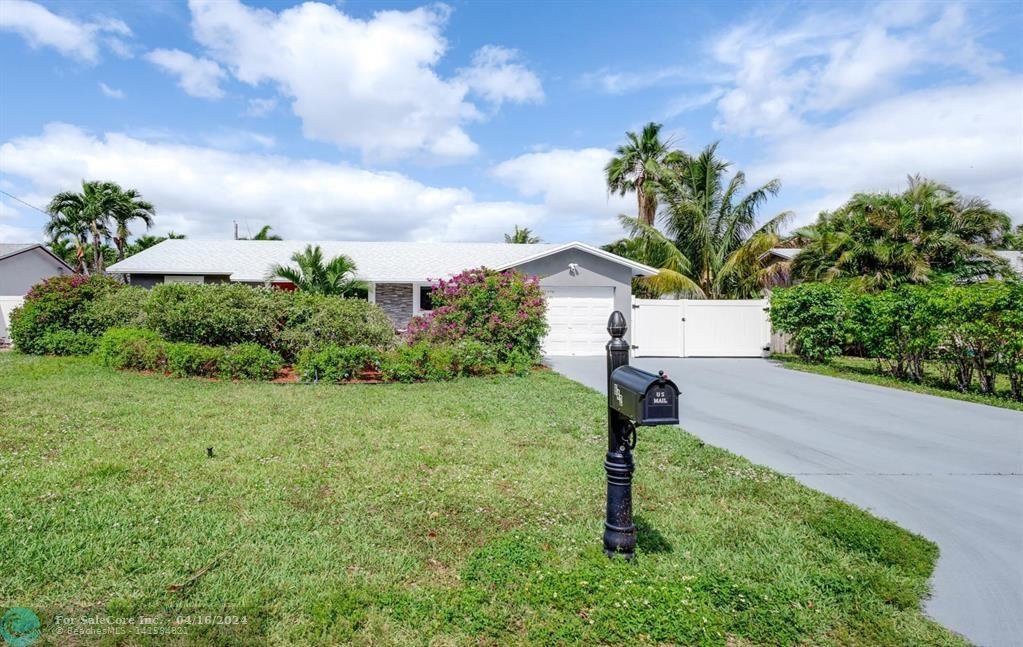 Photo of 642 Bunting Dr in Delray Beach, FL