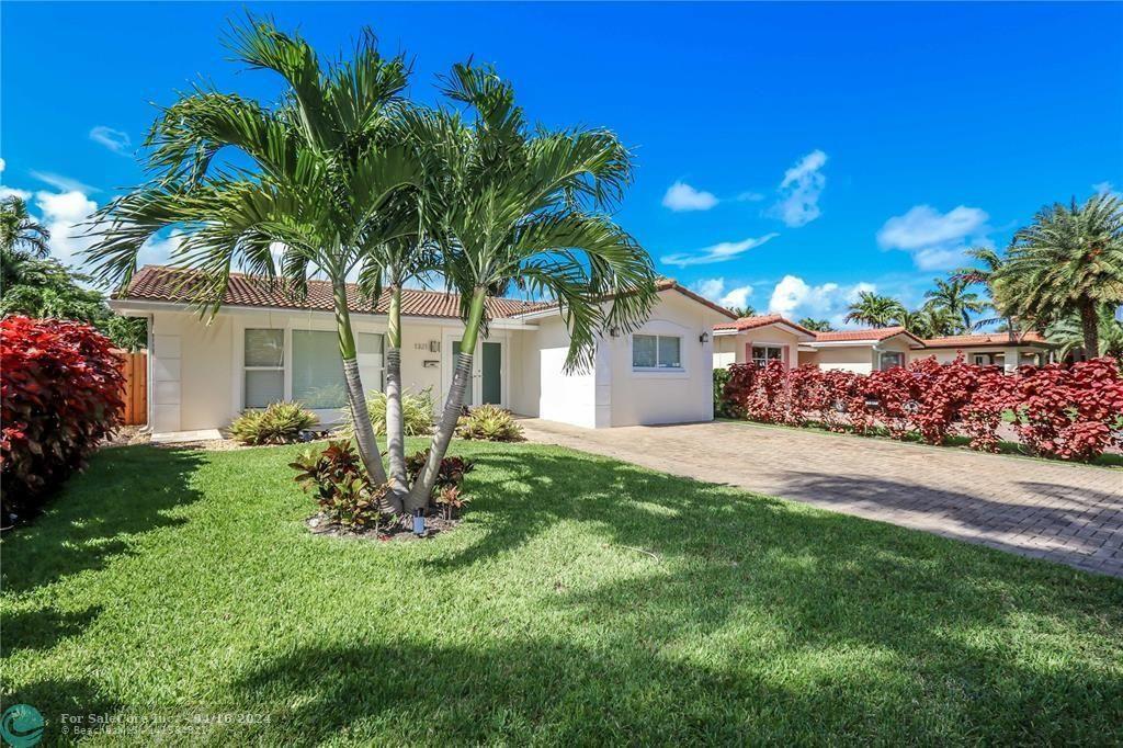 Photo of 1321 Madison St in Hollywood, FL
