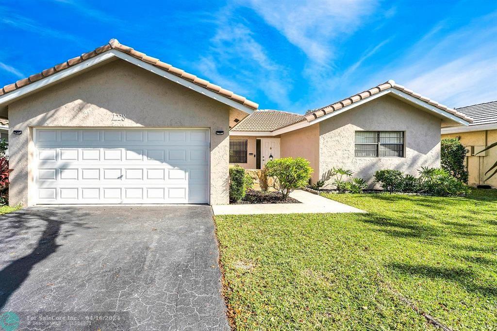 Photo of 1228 Spring Circle Dr in Coral Springs, FL