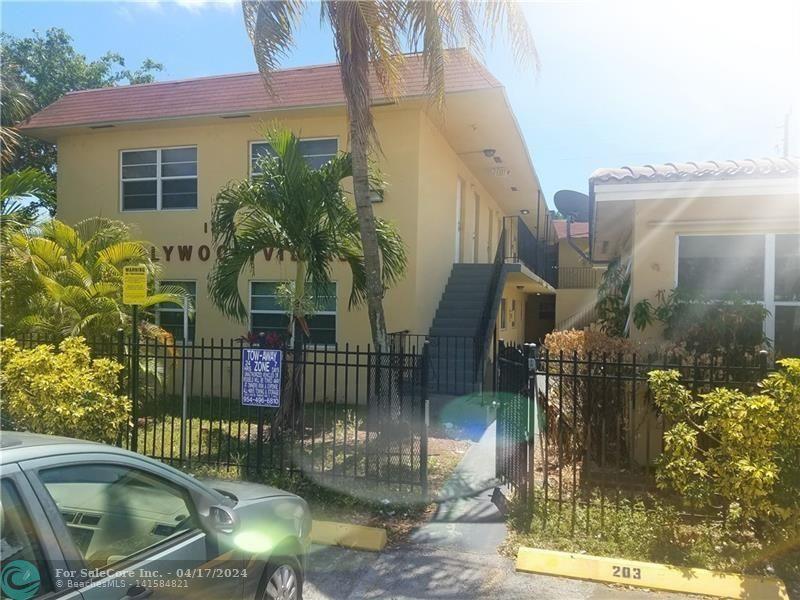 Photo of 1826 Johnson St 205 in Hollywood, FL
