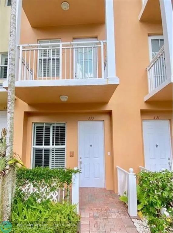 Photo of 333 SW 13th Ter 333 in Fort Lauderdale, FL