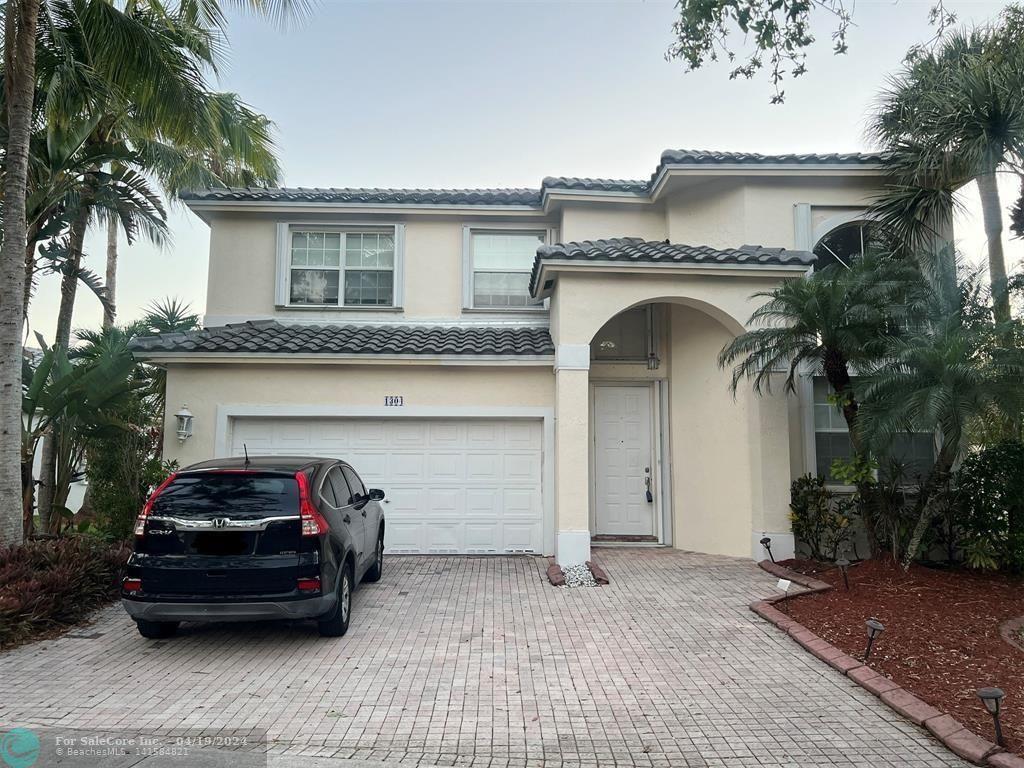 Photo of 1304 NW 167th Ave in Pembroke Pines, FL