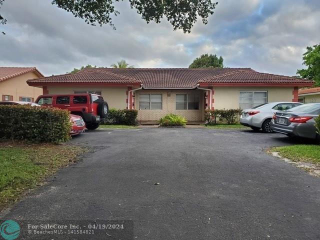 Photo of 11170 NW 39th St in Coral Springs, FL