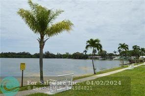Photo of 2300 Park Ln 101 in Hollywood, FL