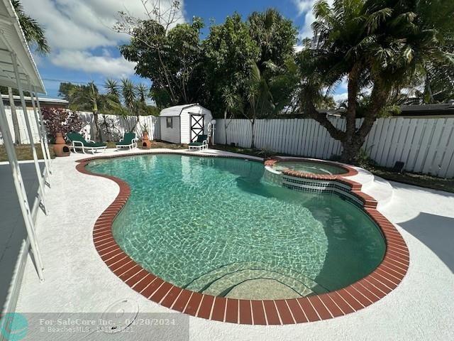 Photo of 3400 SW 15th St in Fort Lauderdale, FL