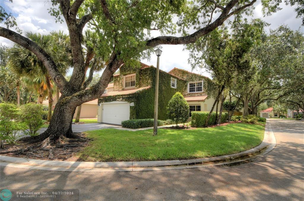 Photo of 10960 NW 10 Ct in Plantation, FL
