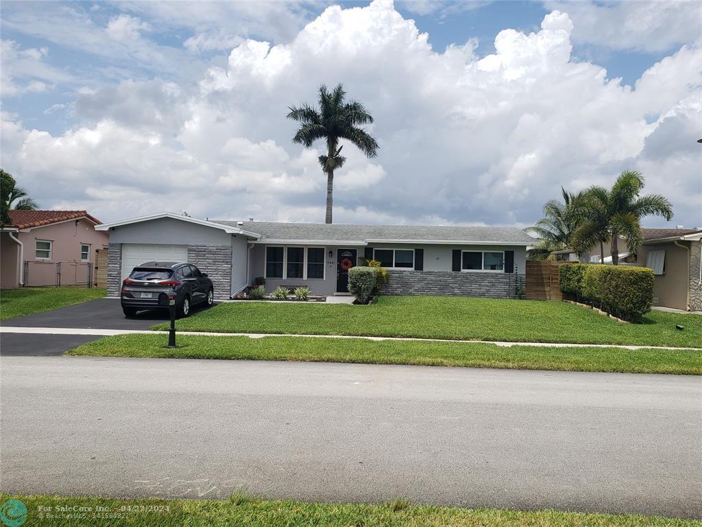 Photo of 9441 NW 5th St in Pembroke Pines, FL