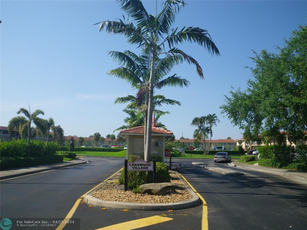 Photo of 10030 Twin Lakes Dr 10030 in Coral Springs, FL