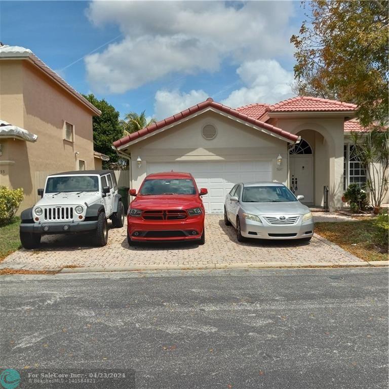 Photo of 9847 NW 22nd St in Pembroke Pines, FL