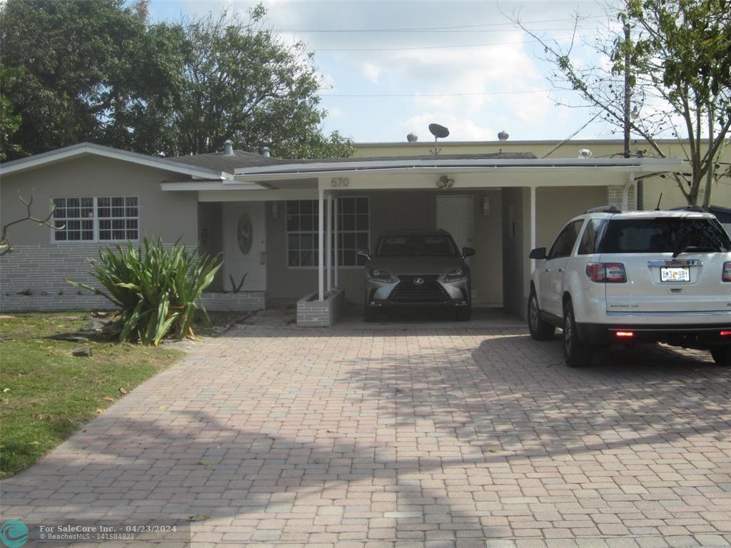 Photo of 570 NE 46th St in Fort Lauderdale, FL