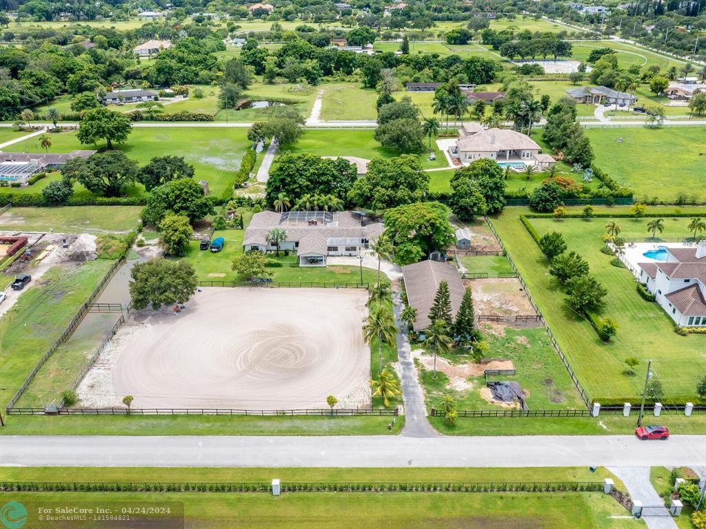 Photo of 17640 SW 52 Ct in Southwest Ranches, FL