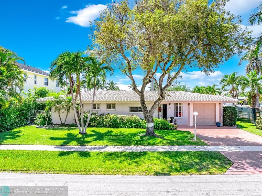 Photo of 2710 NE 48th Ct in Lighthouse Point, FL