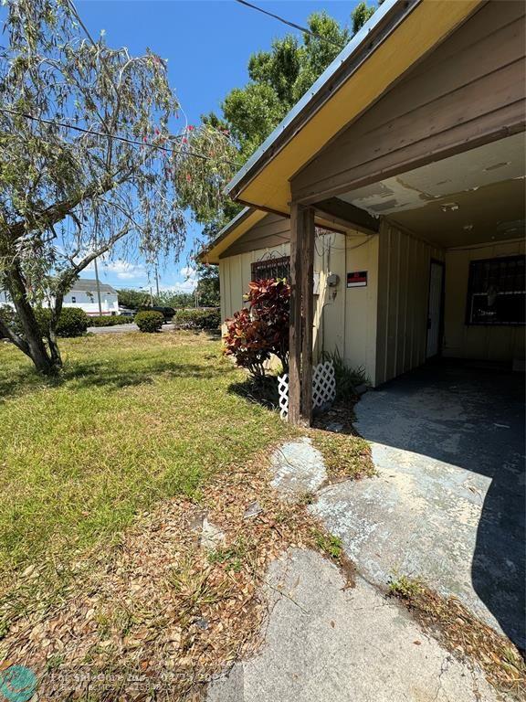 Photo of 714 Ave B in Fort Pierce, FL