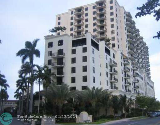 Photo of 888 W Douglas Rd 1015 in Coral Gables, FL