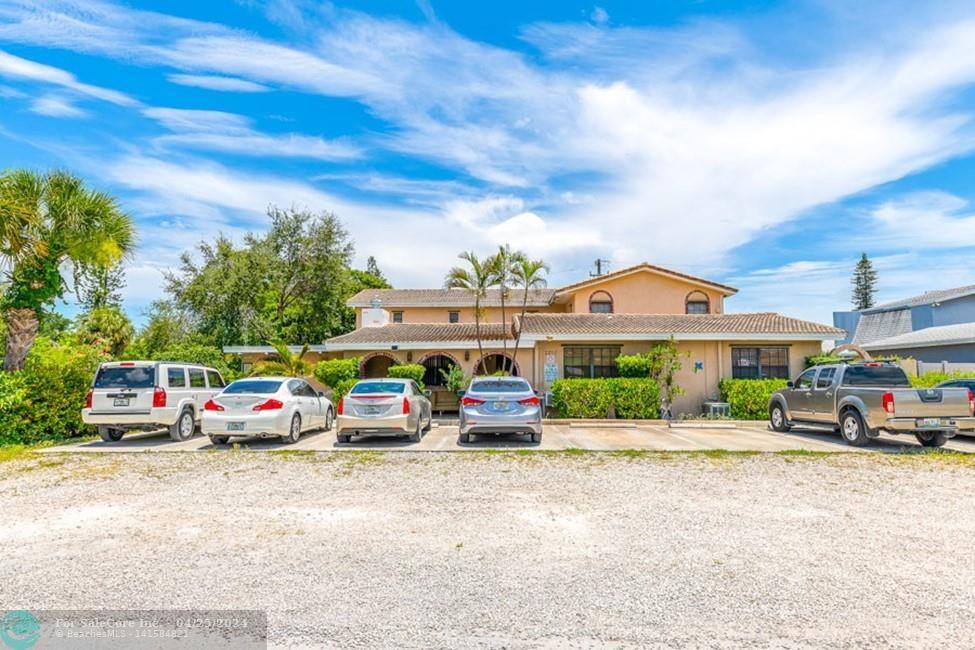 Photo of 2210 SE 4th Ave 6 in Fort Lauderdale, FL