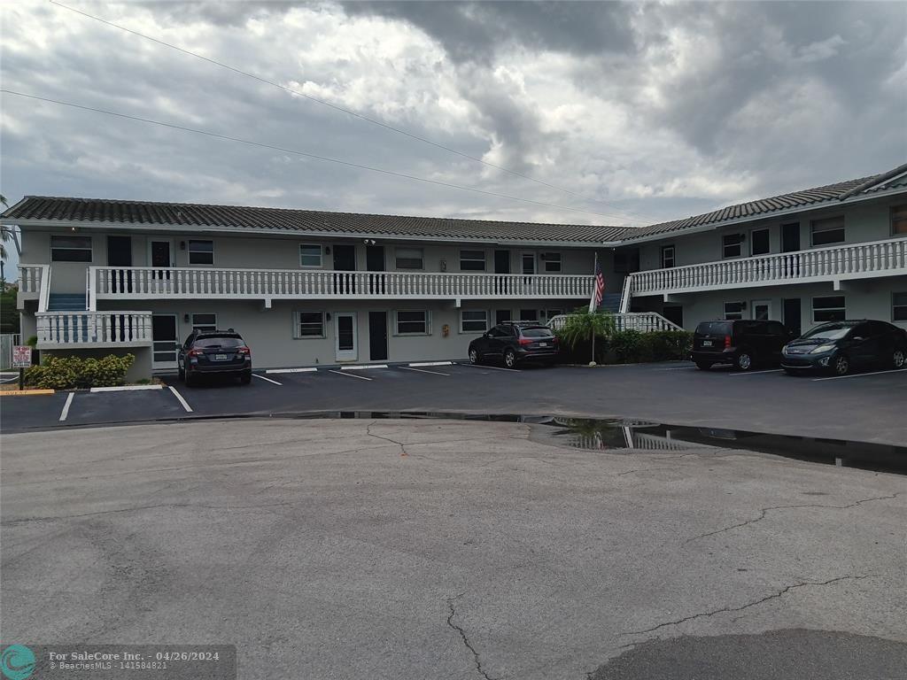 Photo of 1400 NE 55th St 205 in Fort Lauderdale, FL