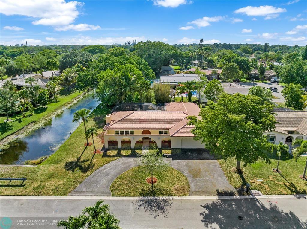 Photo of 1548 NW 84th Dr in Coral Springs, FL