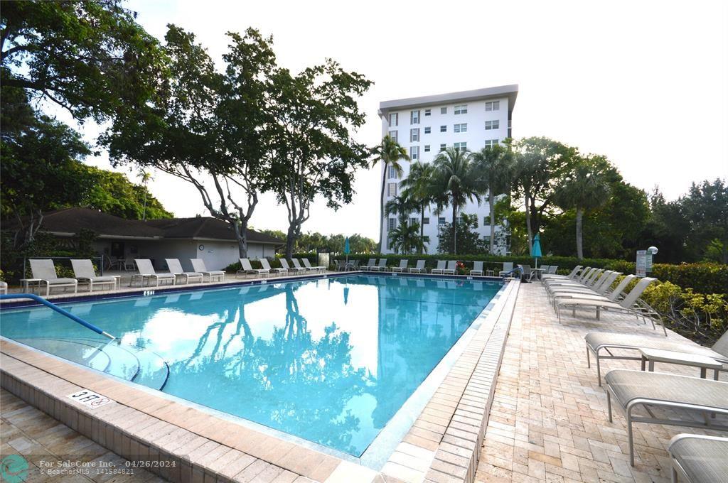 Photo of 3250 N Palm Aire Dr 607 in Pompano Beach, FL