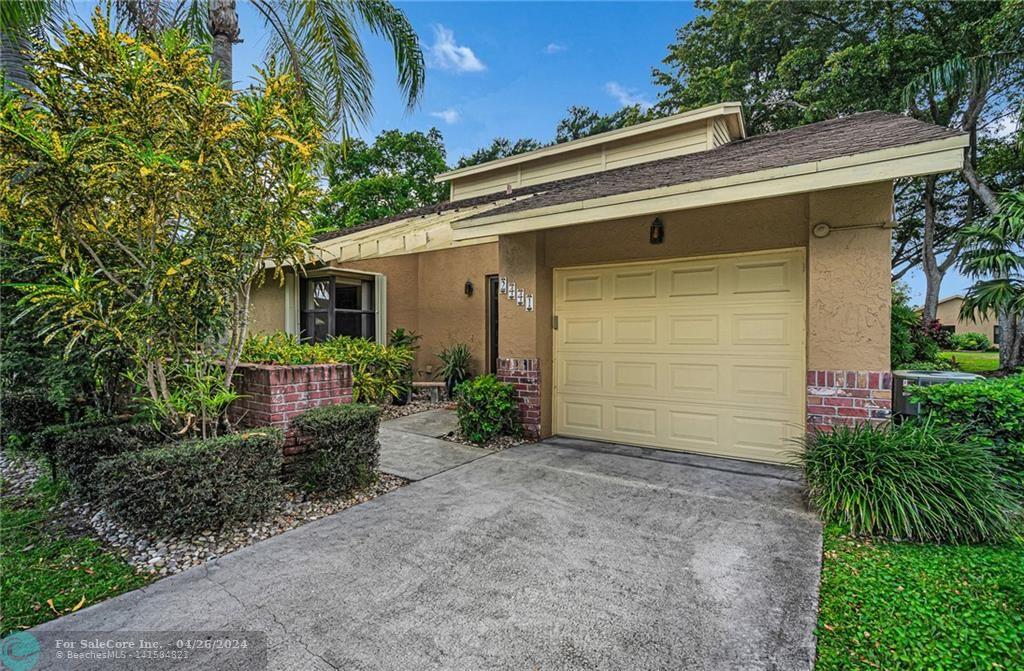 Photo of 2441 Ginger Ave in Coconut Creek, FL