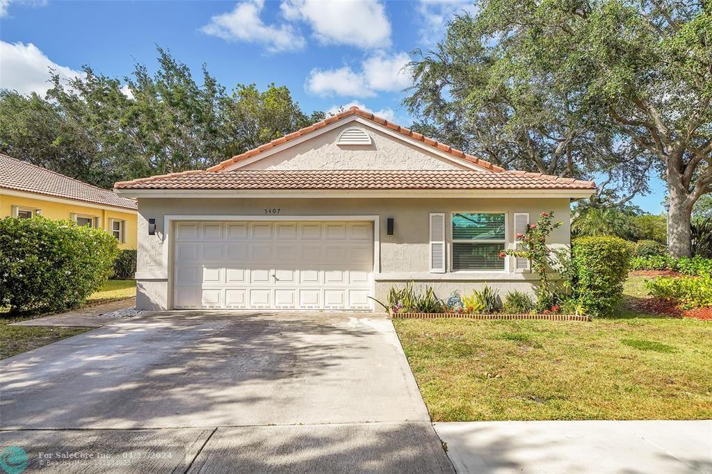 Photo of 5407 NW 49th St in Coconut Creek, FL
