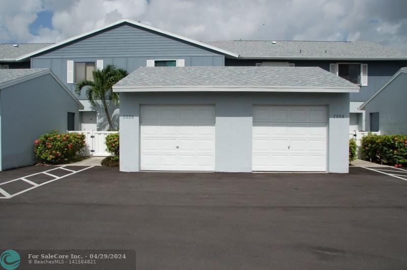 Photo of 2641 Gately Dr 2005 in West Palm Beach, FL