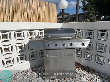 Photo of 600 N 20th Ave 12 in Hollywood, FL