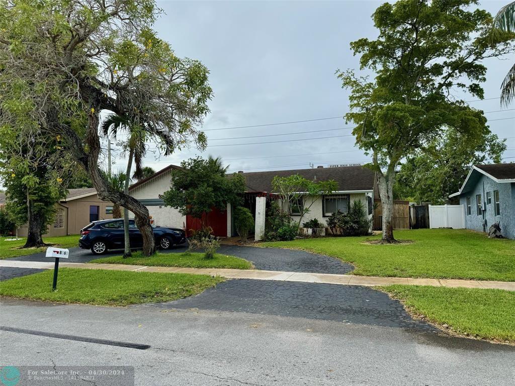 Photo of 8060 NW 44th Ct in Lauderhill, FL