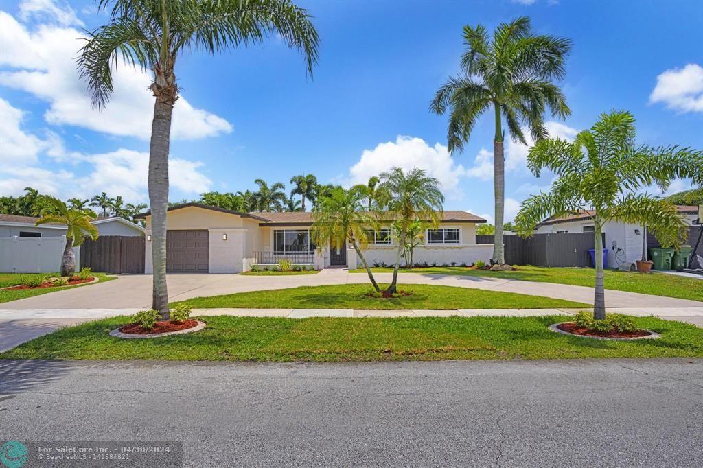 Photo of 1931 NW 86th Ter in Pembroke Pines, FL