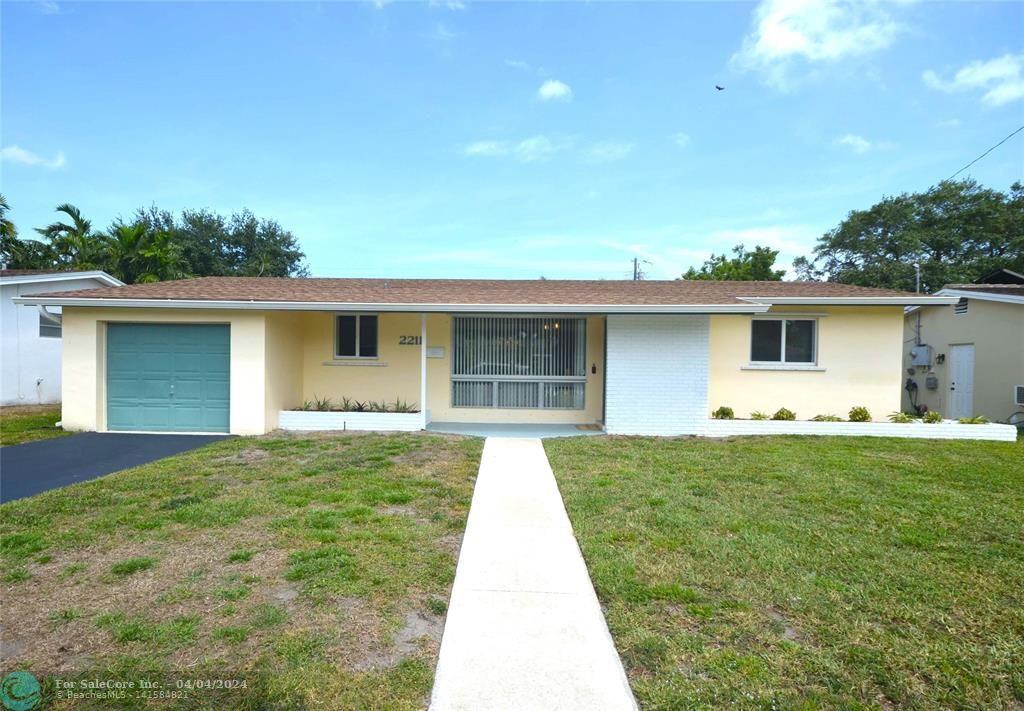 Photo of 2211 N 37th Ave in Hollywood, FL