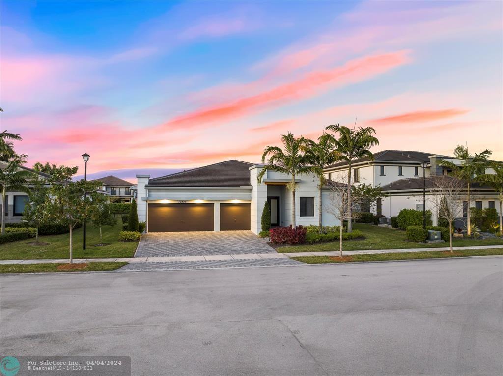 Photo of 10935 Moore Dr in Parkland, FL