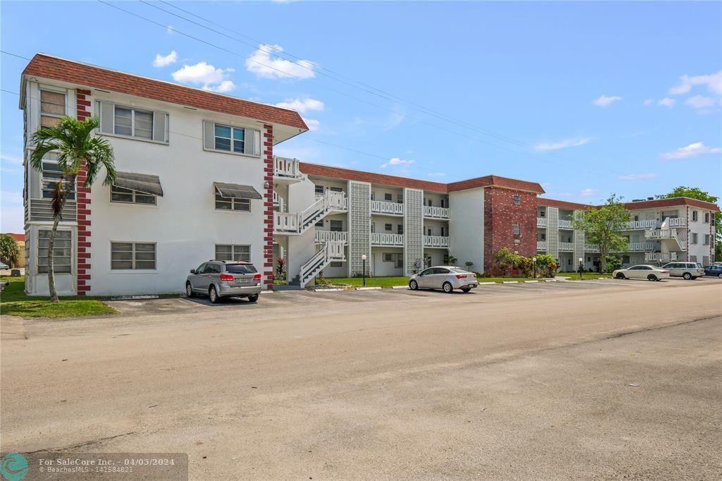 Photo of 1280 NW 43rd Ave 205 in Lauderhill, FL