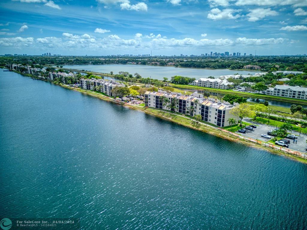 Photo of 118 Lake Emerald Dr 102 in Oakland Park, FL