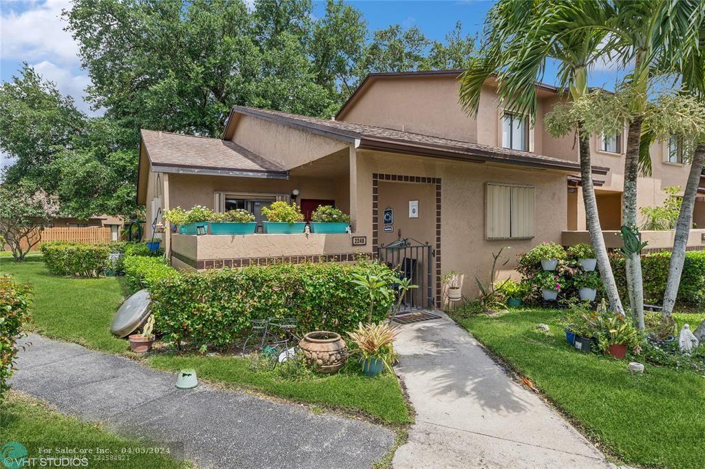 Photo of 2246 NW 37 Ave in Coconut Creek, FL