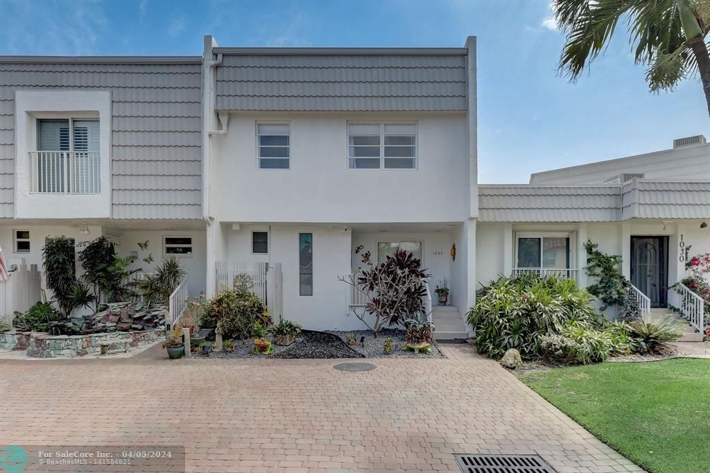 Photo of 1032 Russell Dr in Highland Beach, FL