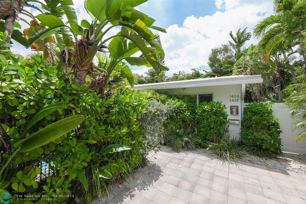 Photo of 1424 NE 56th Ct in Fort Lauderdale, FL