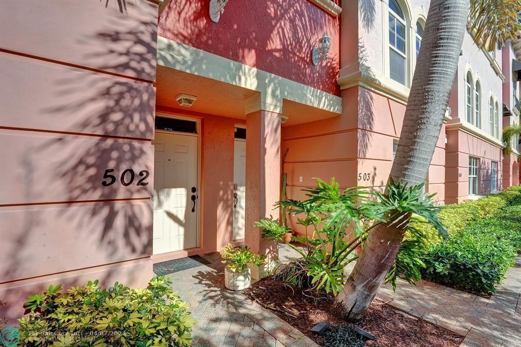 Photo of 1033 NE 17th Wy 502 in Fort Lauderdale, FL