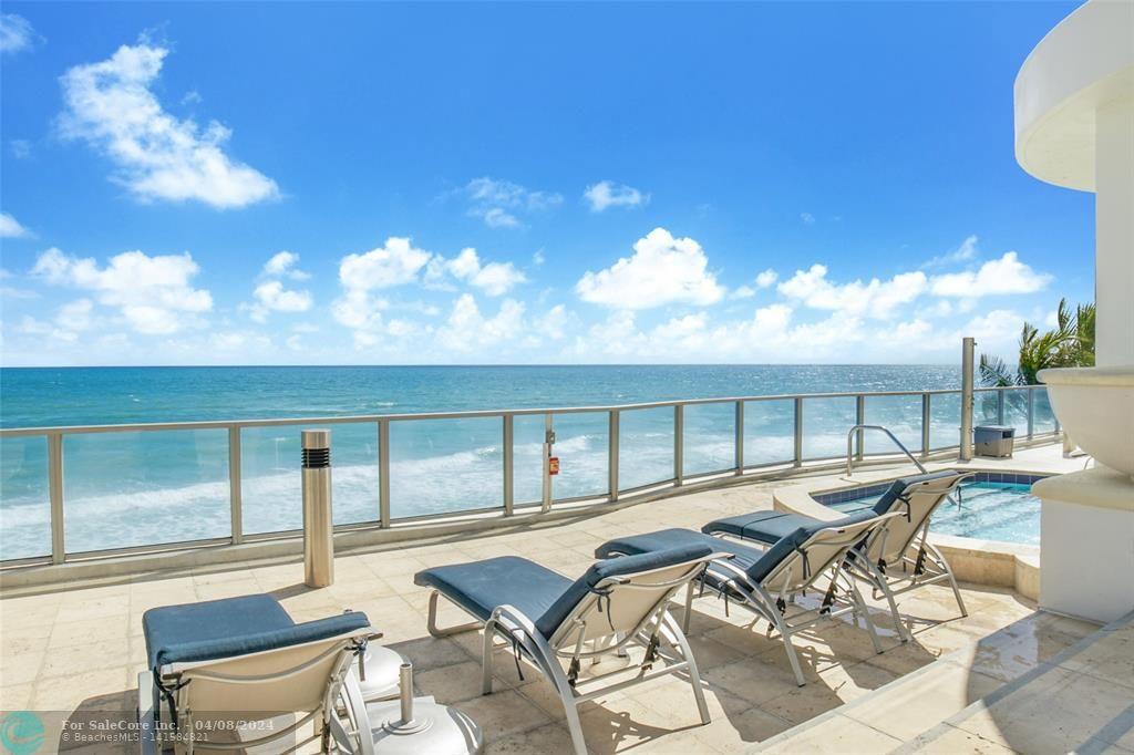 Photo of 3101 S Ocean Dr 401 in Hollywood, FL